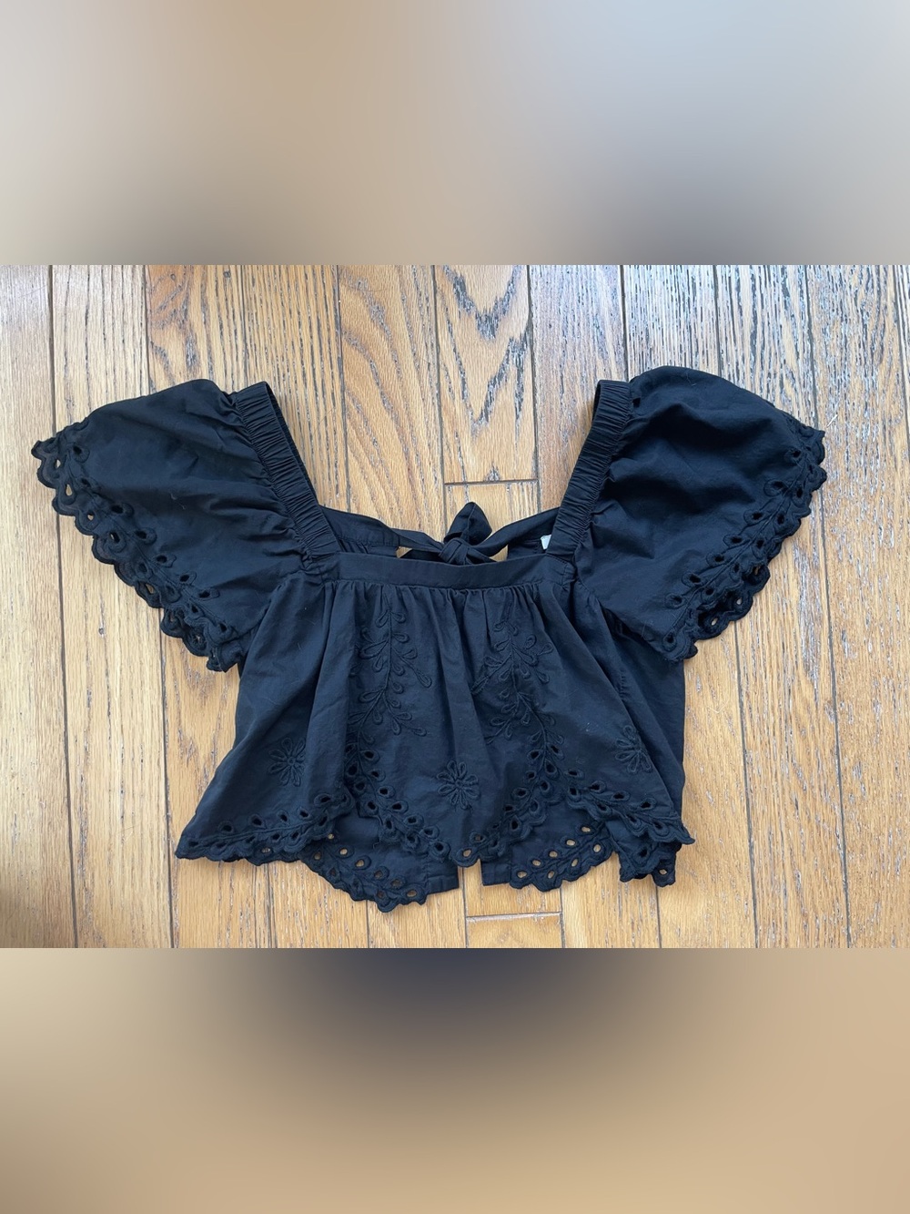 AMERICAN EAGLE AE Black Cropped Eyelet Lace Flouncy Boho Festival Flutter Top XS